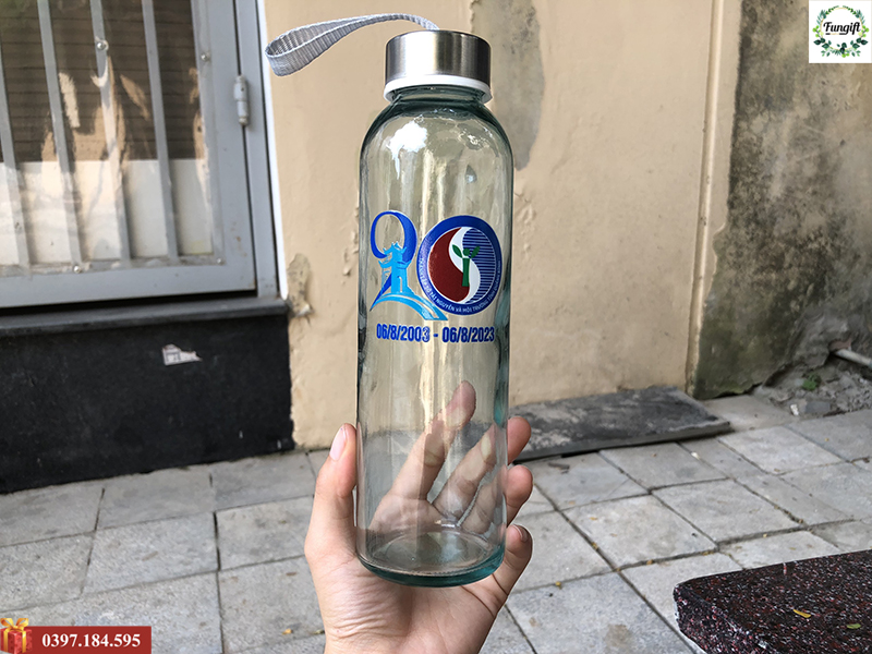 Bình thuỷ tinh in logo làm quà tặng doanh nghiệp