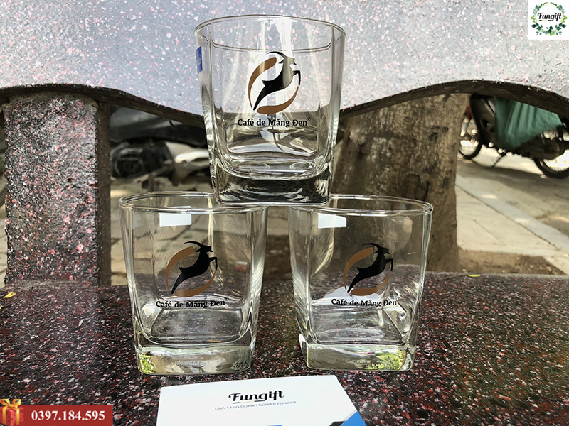 Bộ cốc thủy tinh in theo yêu cầu làm quà tặng