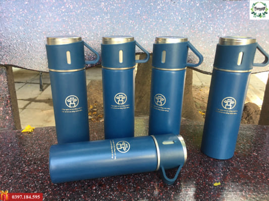 Bộ quà tặng bình giữ nhiệt kèm cốc uống khắc logo sang trọng
