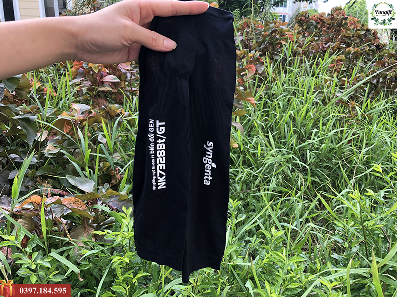 Chuyên cung cấp găng tay chống nắng in logo số lượng lớn