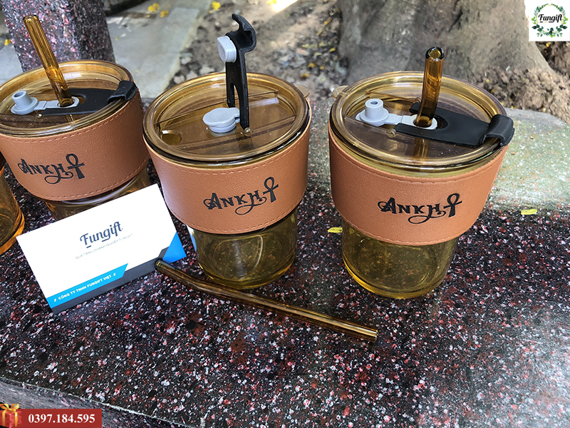 Cốc Cafe thủy tinh bọc da in logo làm quà tặng