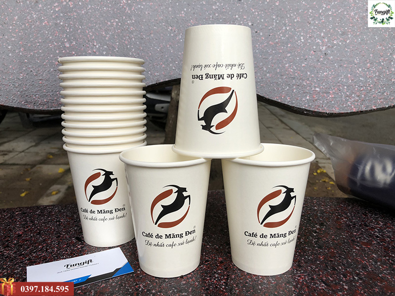 In logo lên cốc giấy dùng một lần thân thiện với môi trường