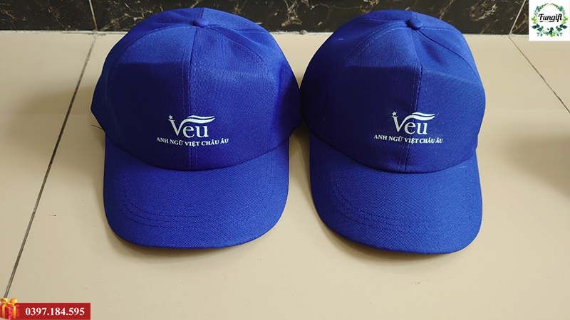 Mũ lưỡi trai tặng học viên in logo trung tâm tiếng anh