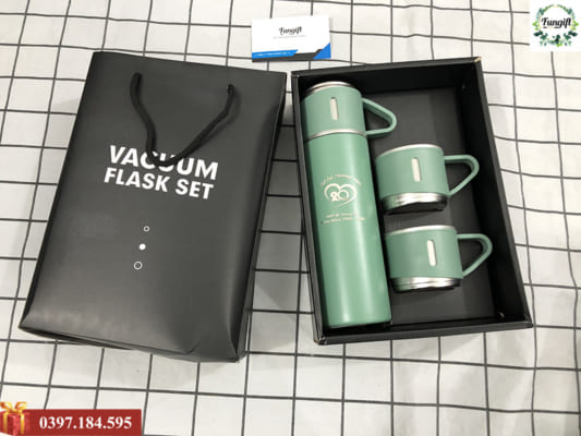 Nhận đặt sản xuất và in set quà tặng doanh nghiệp theo yêu cầu