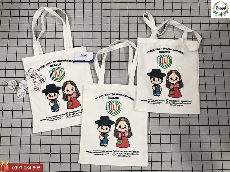 Túi vải in hình theo yêu cầu