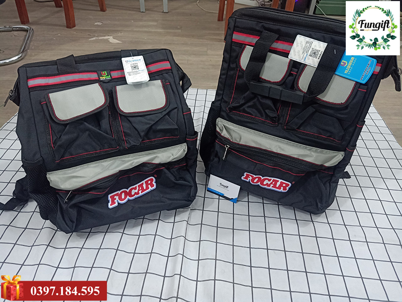 Balo phượt in logo Focar theo yêu cầu