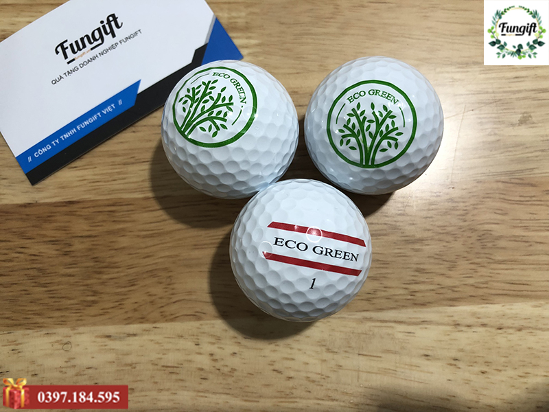 In 2 mặt quả bóng goft in logo theo yêu cầu