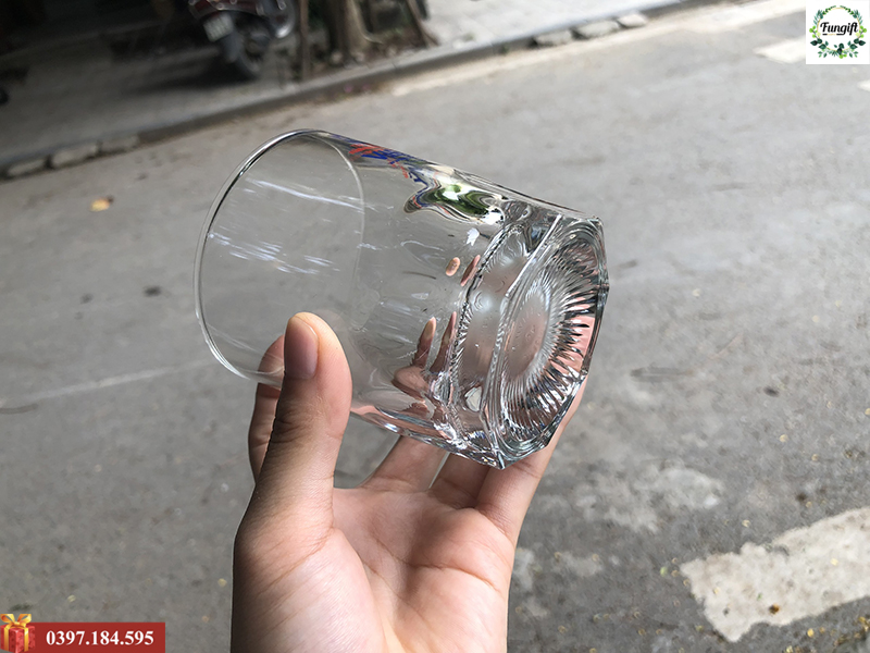 Ly thuỷ tinh in theo yêu cầu