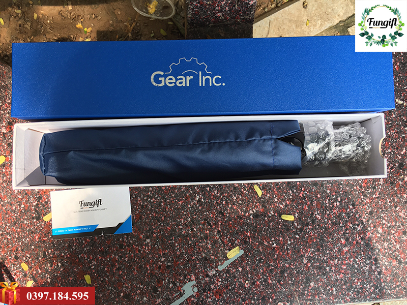 Quà tặng ô dù gấp 3 tự động kèm hộp xi quà tặng in logo Gear Inc