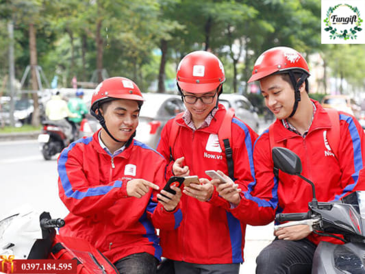 Áo khoác đồng phục giao hàng