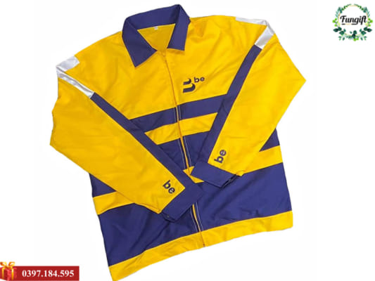 Áo khoác đồng phục giao hàng