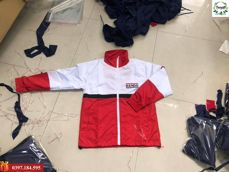 Áo khoác đồng phục in logo theo yêu cầu