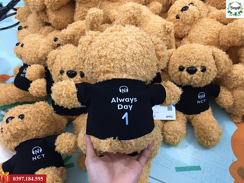 Gấu bông in logo NCT