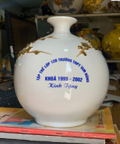 Gia công in theo yêu cầu lên bình tài lộc làm quà tặng