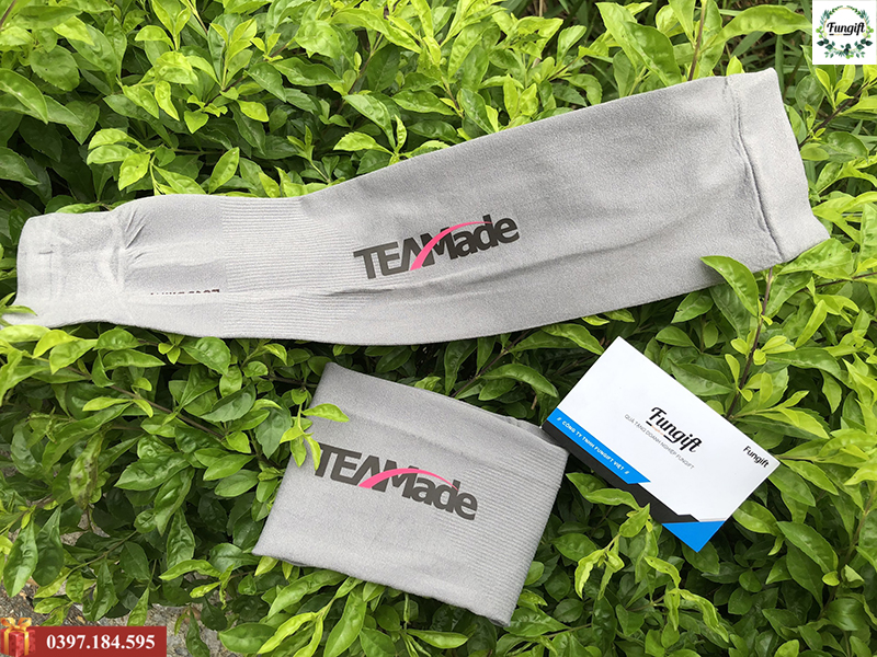 240 đôi găng tay chống nắng cao cấp in logo