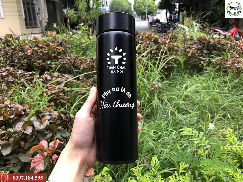 Bình giữ nhiệt in logo phụ nữ là để yêu thương