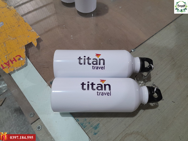 Bình nhôm in logo Titan Travel
