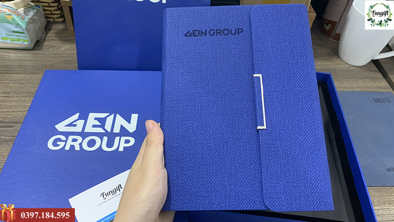 Sổ da dập chìm logo theo yêu cầu