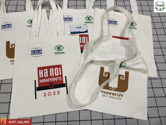 Túi vải in logo làm quà tặng sự kiện