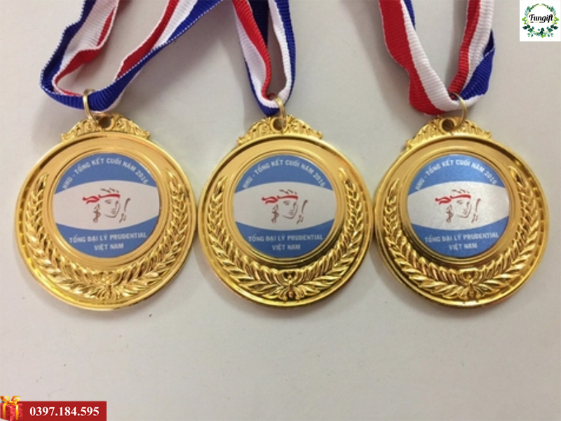 Báo giá làm huy chương