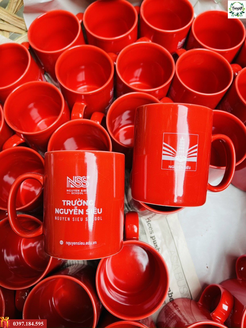 Chuyên cốc sứ in logo làm quà tặng