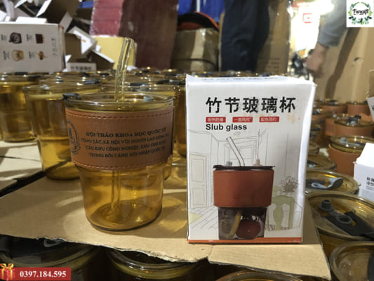 Cốc thủy tinh bọc da kèm ống hút in logo theo yêu cầu
