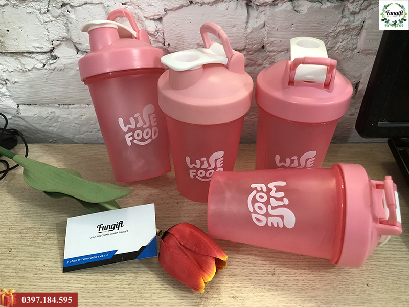 Quà tặng bình lắc in logo theo yêu cầu làm quà tặng
