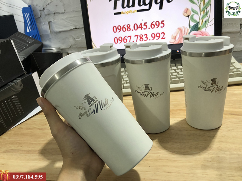 Quà tặng kỉ niệm lớp học