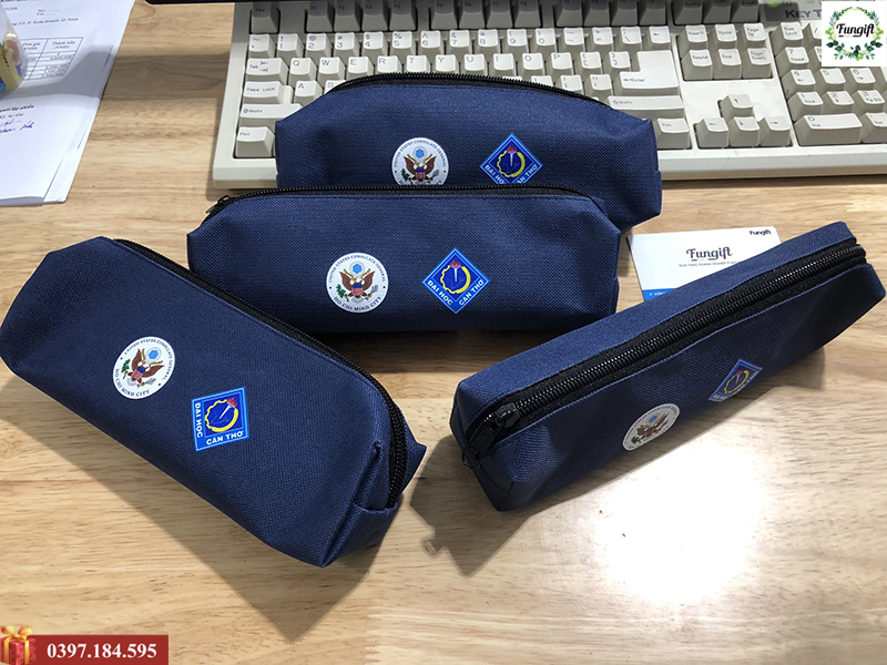 Túi bút in logo theo yêu cầu
