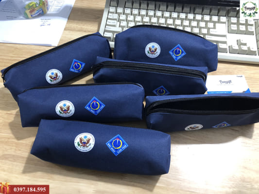 túi đựng bút in logo đại học Cần Thơ