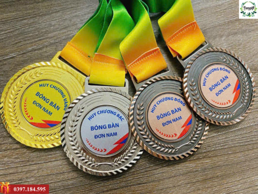 Xưởng sản xuất huy chương giá rẻ tại Quảng Ninh