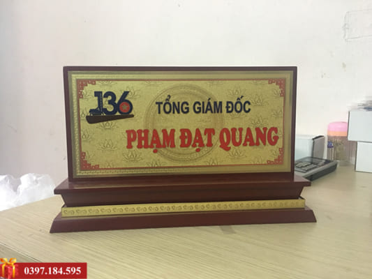 Bảng tên tổng giám đốc