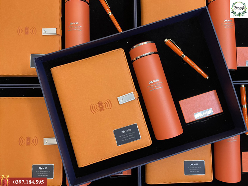 Chuyên cung cấp các bộ Gift set theo yêu cầu