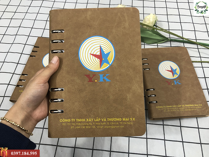 Chuyên sổ da quà tặng in logo theo yêu cầu