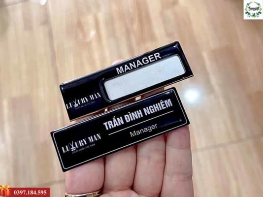 Làm bảng tên nhân viên Vĩnh Phúc