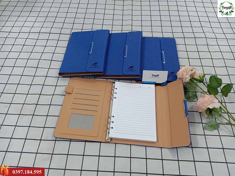 Sổ da gáy còng khắc logo theo yêu cầu làm quà tặng