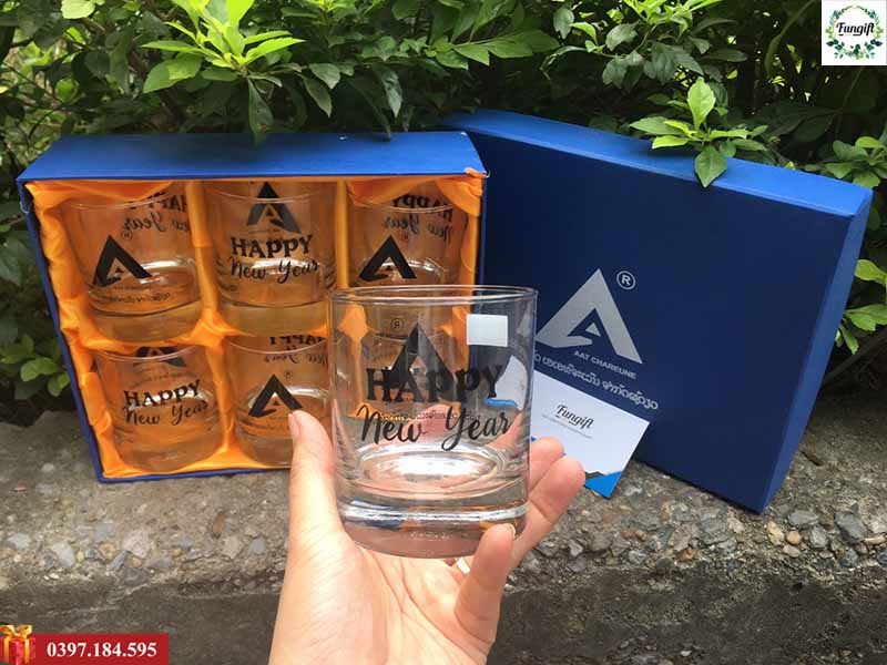 Bộ cốc thủy tinh in logo cho đối tác nước ngoài