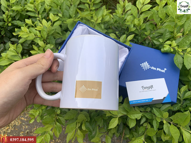 Cốc sứ in logo An Phát theo yêu cầu