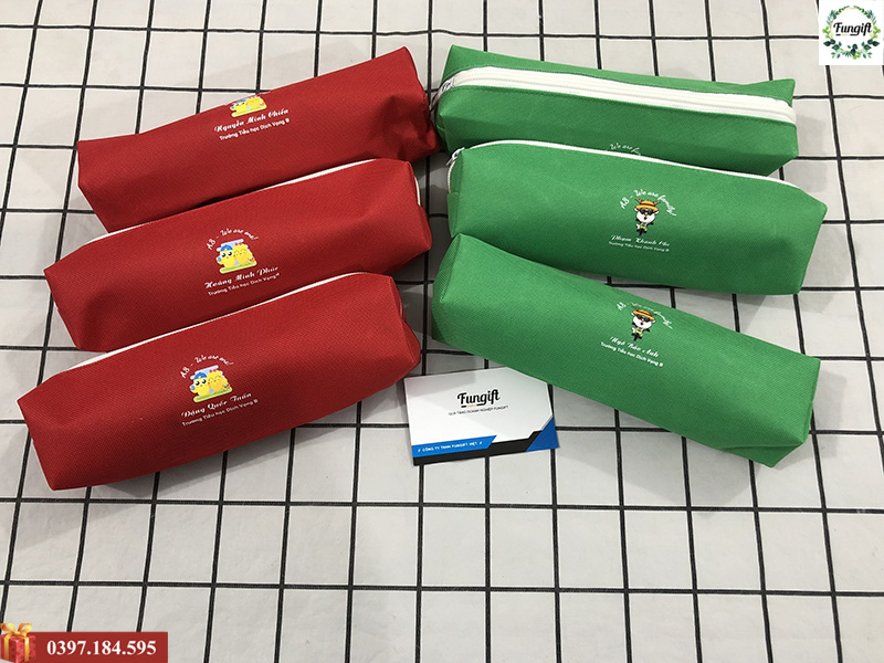 Túi đựng bút vải canvas in tên học sinh