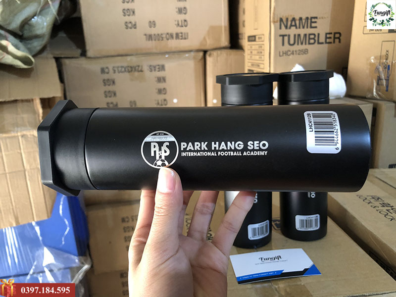Gia công khắc bình giữ nhiệt LocknLock