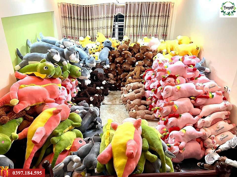 Gối bông hình kỳ lân