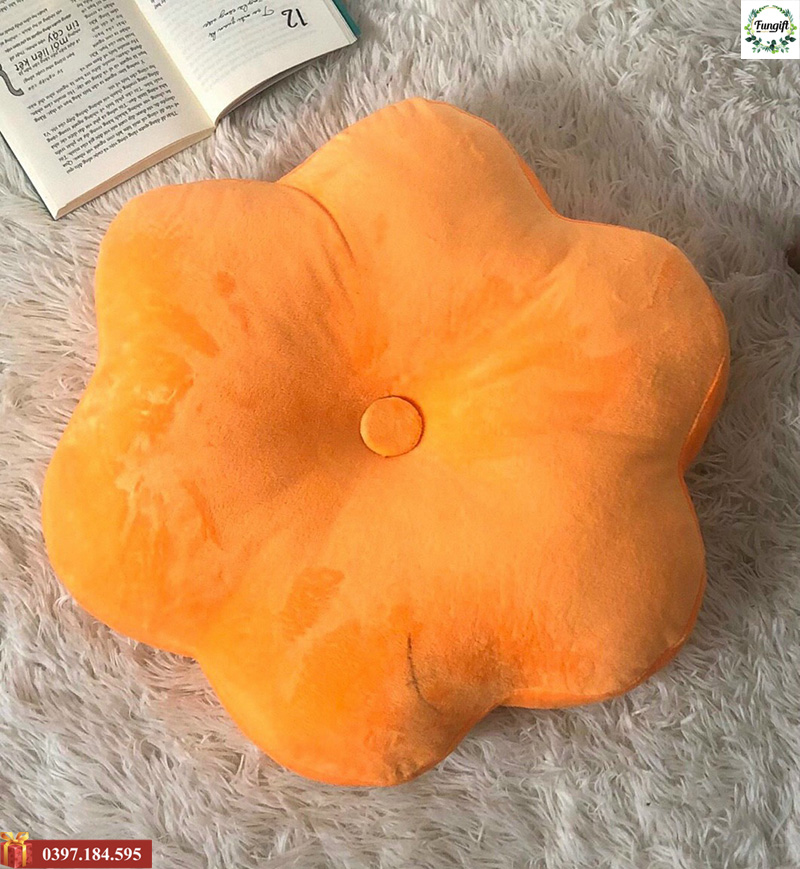 Gối ngủ hình bông hoa