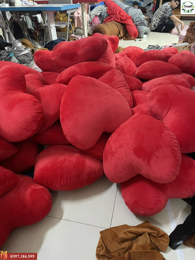 Gối tựa lưng trái tim