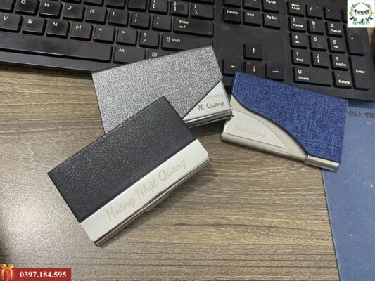 Hộp đựng namecard khắc tên