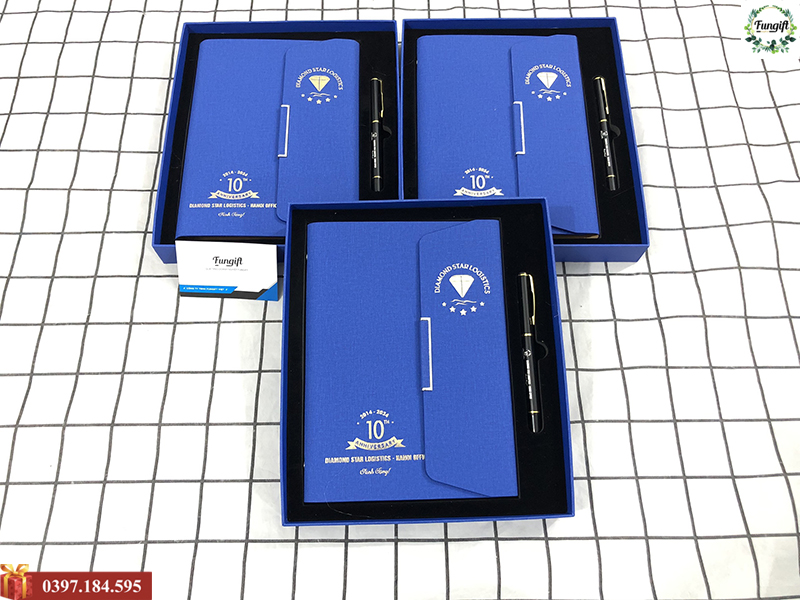 Set quà tặng bút ghi chép và sổ tay