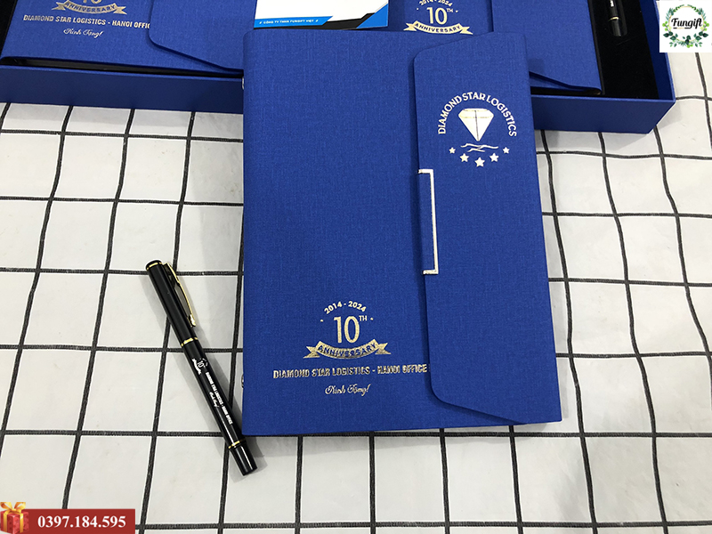 Set sổ bút in logo làm quà tặng tổ chức sự kiện