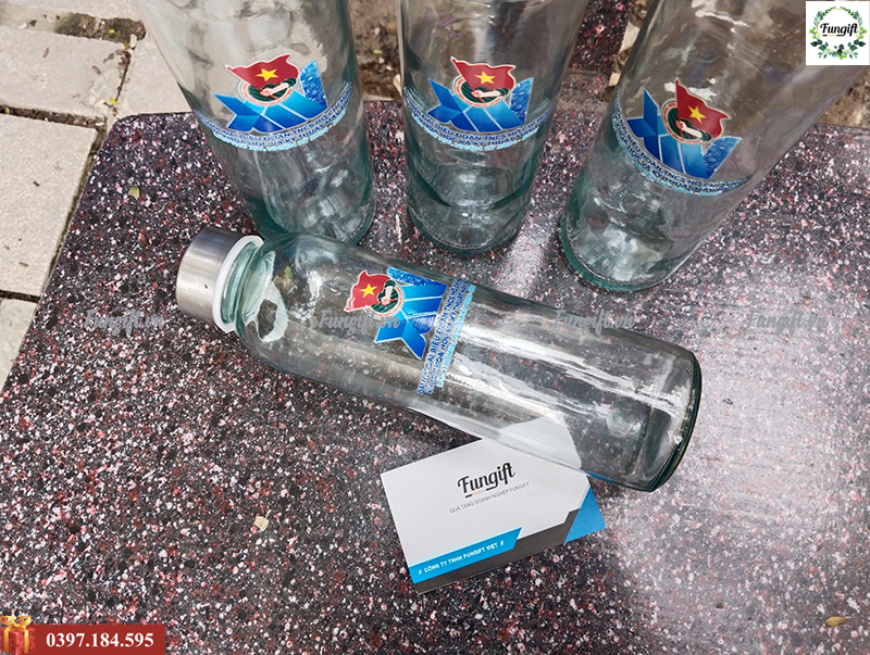 Bình thủy tinh in logo làm quà tặng