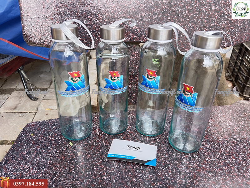 Xưởng in logo bình thủy tinh
