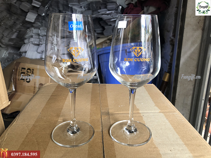 Ly uống rượu vang cao cấp in logo
