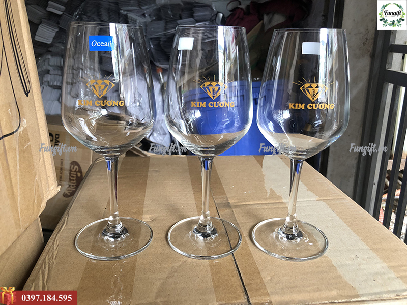 Quà tặng cốc thủy tinh